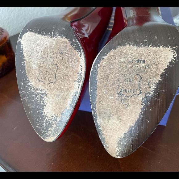 Stuart Weitzman Red Ombré Heels - Picture 9 of 13